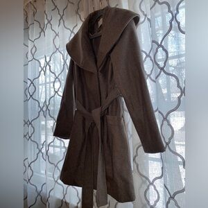 Light Brown Shawl Coat XXL 
A new day